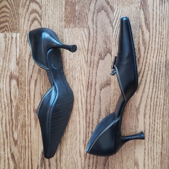 (10) Stuart Weitzman Low Kitten Heel Formal Made in Spain Office Buckle Accent - Picture 6 of 14